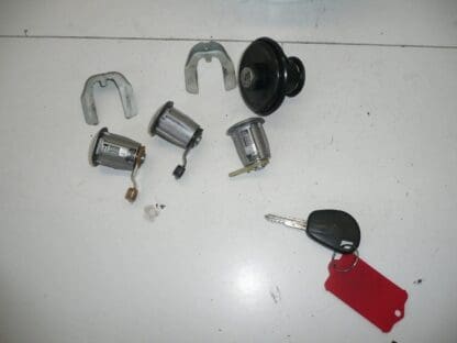 Set of keys and locks Citroën Berlingo II