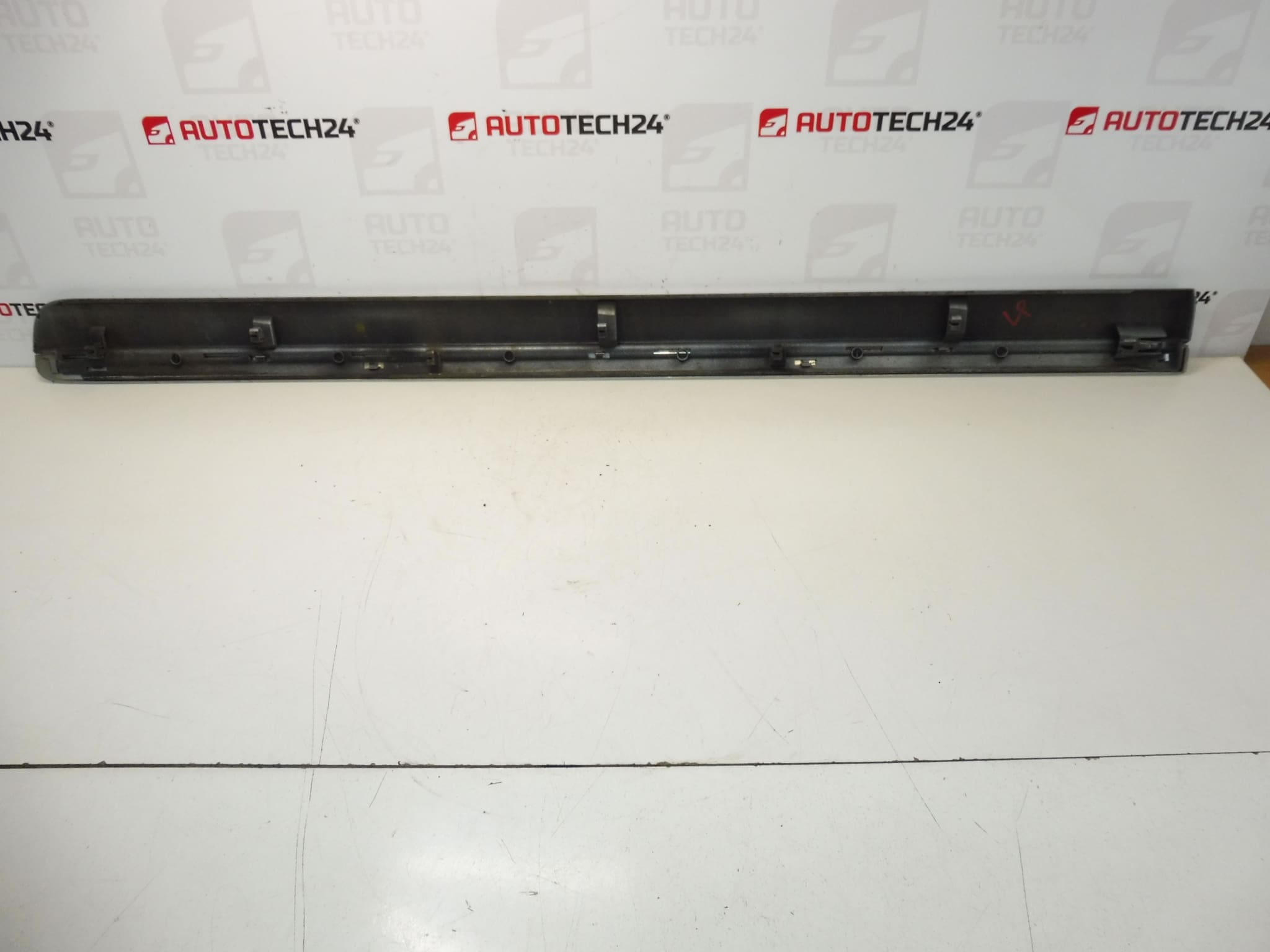 Left Front Door Moulding for Citroën C8 Peugeot 807 EZRC 1401028777 8545GH - Image 2