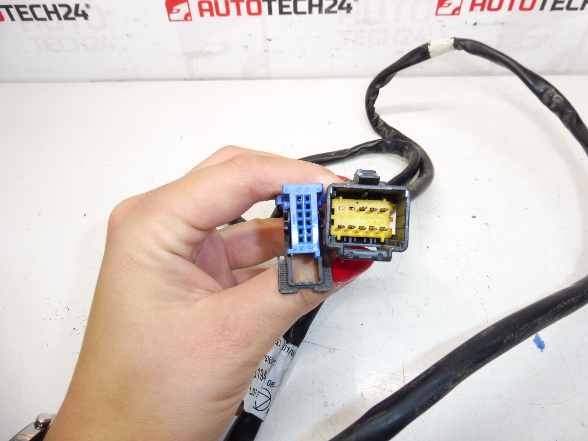 CD player Citroen C5 II 9636045680 6560xR - Image 2