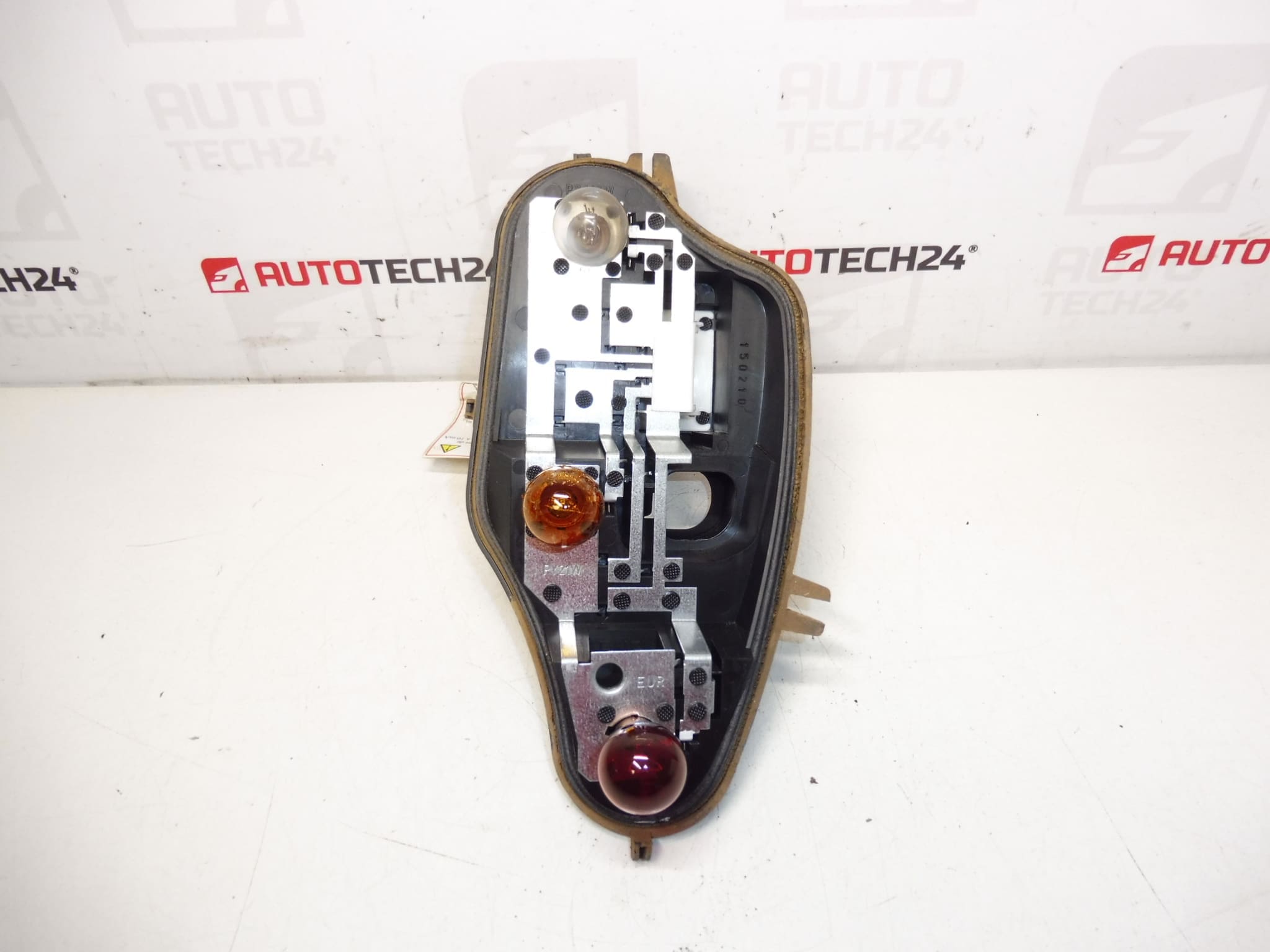 Left rear lamp fender Citroën C3 II 6350kq