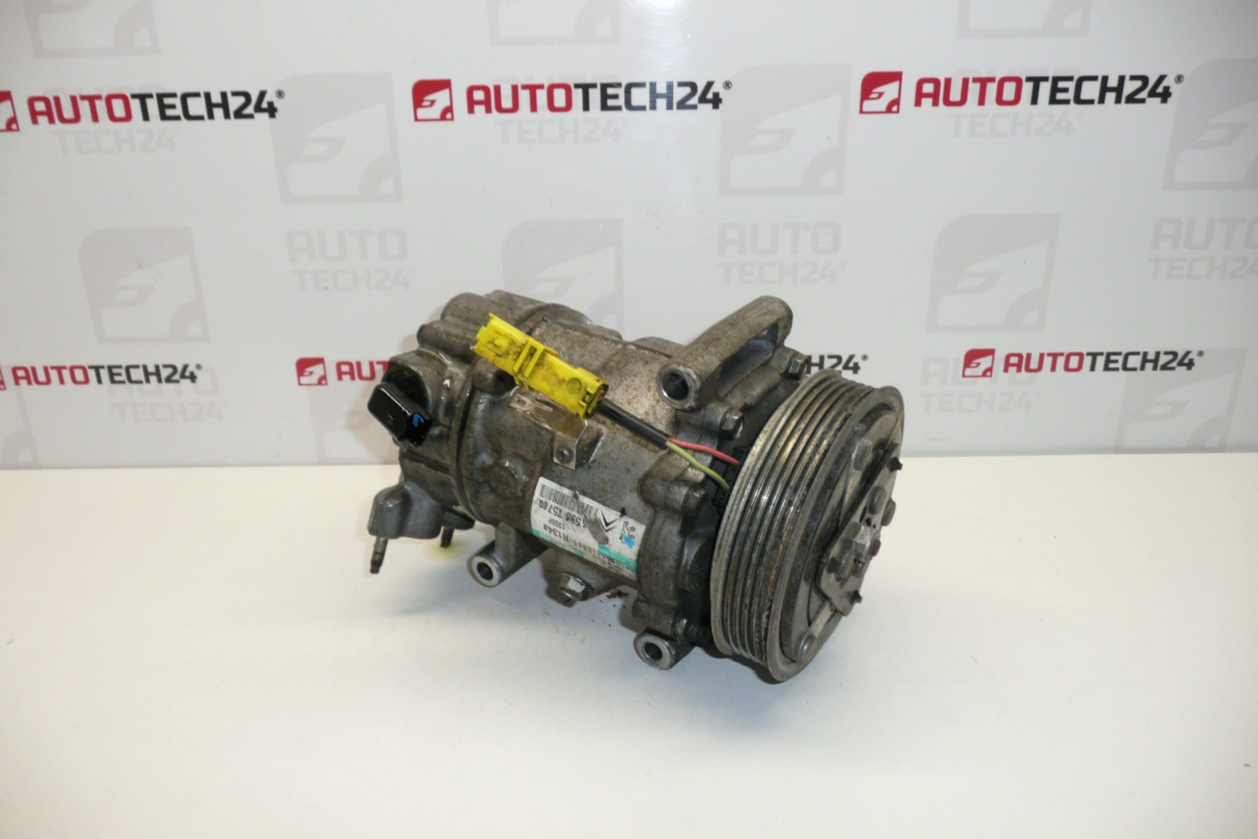 Air conditioning compressor Sanden SD6C12 1355F 88 thousand km 9659875780